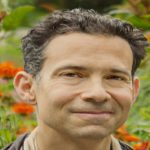 https://www.oneyoufeed.net/wp-content/uploads/2019/04/Oren-Jay-Sofer-Feature-.jpg